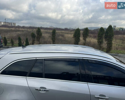 Сірий Опель Інсігнія, об'ємом двигуна 2 л та пробігом 260 тис. км за 8000 $, фото 5 на Automoto.ua