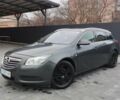 Серый Опель Инсигния, объемом двигателя 2 л и пробегом 290 тыс. км за 7999 $, фото 1 на Automoto.ua