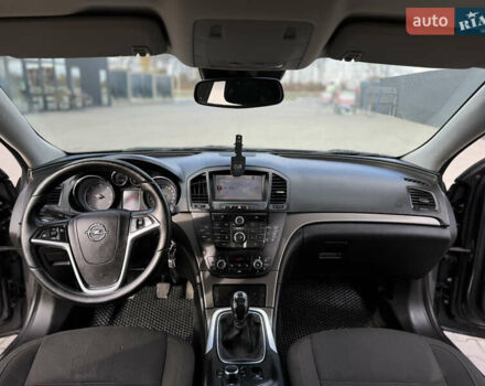 Опель Инсигния 2010 в Хмельницком на Automoto.ua Серый Опель Инсигния, объемом двигателя 1.96 л и пробегом 360 тыс. км за 5200 $, фото 12 на Automoto.ua