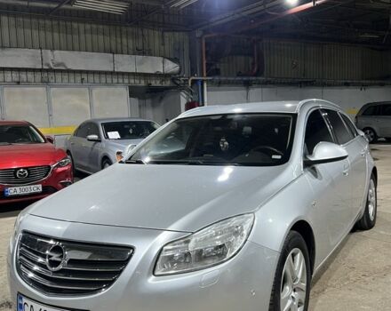 Серый Опель Инсигния, объемом двигателя 1.8 л и пробегом 159 тыс. км за 7999 $, фото 1 на Automoto.ua