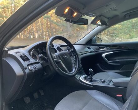 Серый Опель Инсигния, объемом двигателя 2 л и пробегом 271 тыс. км за 7800 $, фото 14 на Automoto.ua