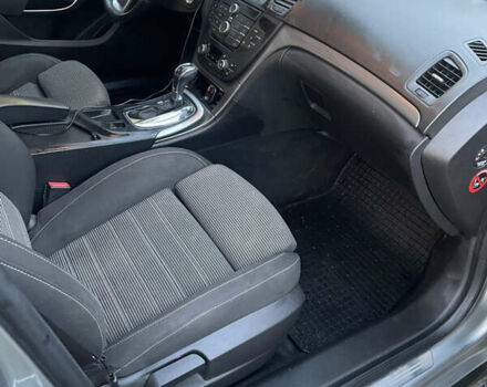 Сірий Опель Інсігнія, об'ємом двигуна 1.96 л та пробігом 301 тис. км за 6500 $, фото 9 на Automoto.ua