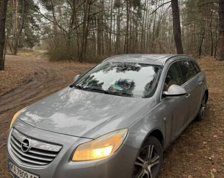 Серый Опель Инсигния, объемом двигателя 2 л и пробегом 352 тыс. км за 5600 $, фото 1 на Automoto.ua