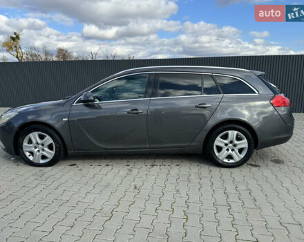 Опель Инсигния 2010 в Хмельницком на Automoto.ua Серый Опель Инсигния, объемом двигателя 1.96 л и пробегом 360 тыс. км за 5200 $, фото 5 на Automoto.ua