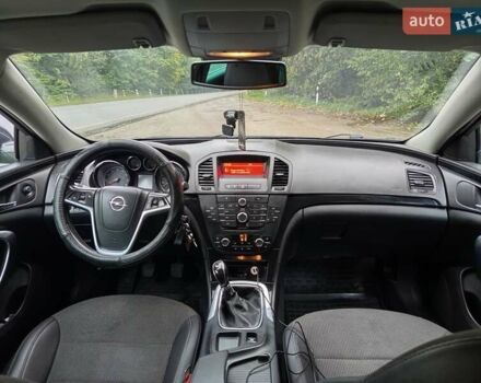 Опель Инсигния 2010 в Кременце на Automoto.ua Серый Опель Инсигния, объемом двигателя 1.8 л и пробегом 199 тыс. км за 5500 $, фото 5 на Automoto.ua