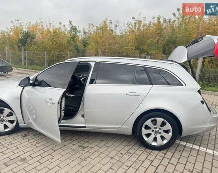 Сірий Опель Інсігнія, об'ємом двигуна 2 л та пробігом 277 тис. км за 7800 $, фото 11 на Automoto.ua