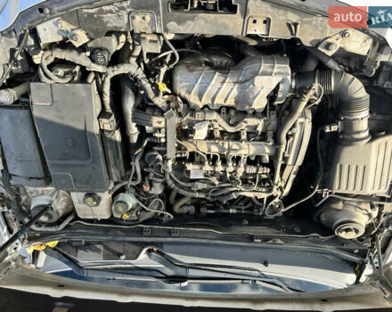 Серый Опель Инсигния, объемом двигателя 2 л и пробегом 287 тыс. км за 7400 $, фото 16 на Automoto.ua