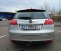 Сірий Опель Інсігнія, об'ємом двигуна 1.96 л та пробігом 275 тис. км за 7200 $, фото 4 на Automoto.ua