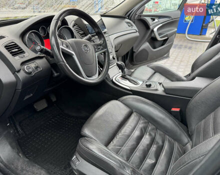 Серый Опель Инсигния, объемом двигателя 1.96 л и пробегом 270 тыс. км за 8500 $, фото 5 на Automoto.ua