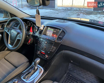 Серый Опель Инсигния, объемом двигателя 1.96 л и пробегом 312 тыс. км за 8700 $, фото 5 на Automoto.ua