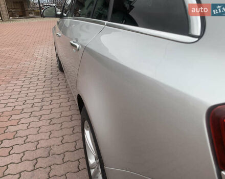 Сірий Опель Інсігнія, об'ємом двигуна 2 л та пробігом 215 тис. км за 7350 $, фото 19 на Automoto.ua