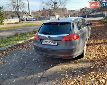 Серый Опель Инсигния, объемом двигателя 2 л и пробегом 150 тыс. км за 8700 $, фото 3 на Automoto.ua