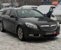 Серый Опель Инсигния, объемом двигателя 2 л и пробегом 240 тыс. км за 7990 $, фото 2 на Automoto.ua