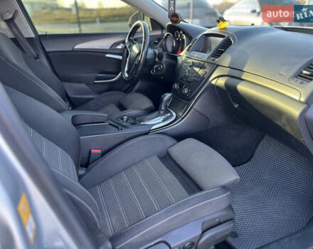 Серый Опель Инсигния, объемом двигателя 2 л и пробегом 323 тыс. км за 6900 $, фото 14 на Automoto.ua