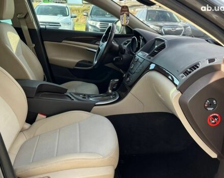 Серый Опель Инсигния, объемом двигателя 2 л и пробегом 213 тыс. км за 9990 $, фото 7 на Automoto.ua