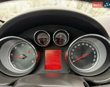 Серый Опель Инсигния, объемом двигателя 1.96 л и пробегом 270 тыс. км за 8500 $, фото 13 на Automoto.ua