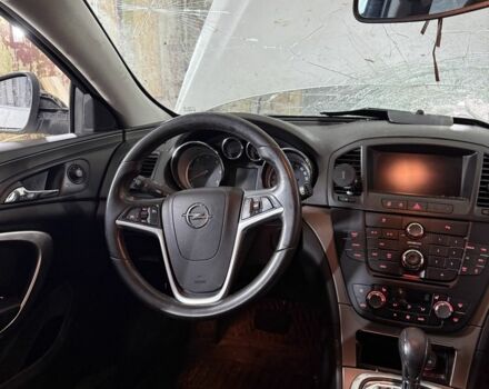 Серый Опель Инсигния, объемом двигателя 2 л и пробегом 312 тыс. км за 1800 $, фото 7 на Automoto.ua