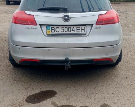 Серый Опель Инсигния, объемом двигателя 2 л и пробегом 282 тыс. км за 7400 $, фото 5 на Automoto.ua