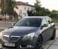 Серый Опель Инсигния, объемом двигателя 2 л и пробегом 264 тыс. км за 8999 $, фото 1 на Automoto.ua