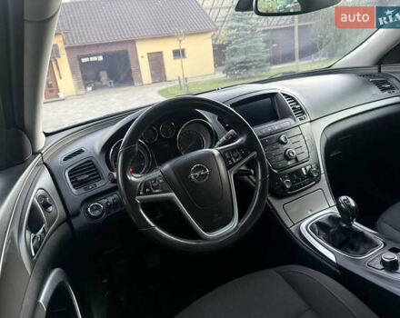 Серый Опель Инсигния, объемом двигателя 1.96 л и пробегом 241 тыс. км за 6450 $, фото 9 на Automoto.ua