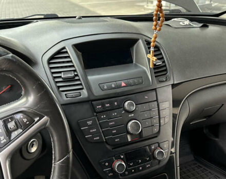 Сірий Опель Інсігнія, об'ємом двигуна 2 л та пробігом 256 тис. км за 7600 $, фото 18 на Automoto.ua