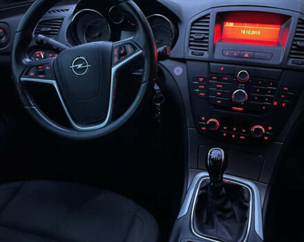 Серый Опель Инсигния, объемом двигателя 1.96 л и пробегом 265 тыс. км за 7550 $, фото 11 на Automoto.ua