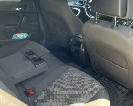 Серый Опель Инсигния, объемом двигателя 1.96 л и пробегом 251 тыс. км за 8150 $, фото 21 на Automoto.ua