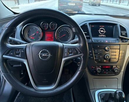 Серый Опель Инсигния, объемом двигателя 2 л и пробегом 325 тыс. км за 6340 $, фото 13 на Automoto.ua