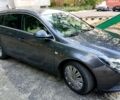 Серый Опель Инсигния, объемом двигателя 2 л и пробегом 250 тыс. км за 8500 $, фото 3 на Automoto.ua