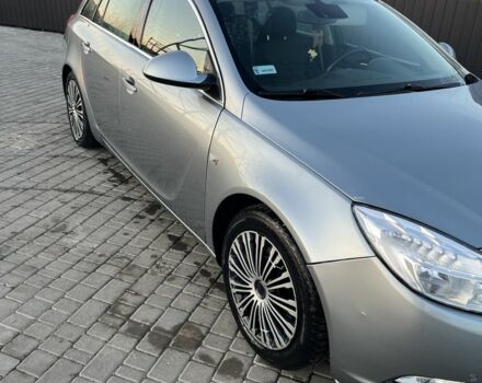 Серый Опель Инсигния, объемом двигателя 2 л и пробегом 228 тыс. км за 6000 $, фото 2 на Automoto.ua