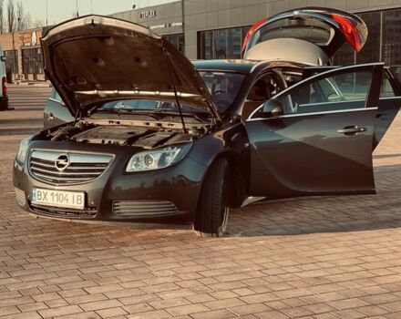 Серый Опель Инсигния, объемом двигателя 2 л и пробегом 3 тыс. км за 8000 $, фото 7 на Automoto.ua