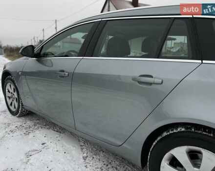 Серый Опель Инсигния, объемом двигателя 2 л и пробегом 219 тыс. км за 7650 $, фото 14 на Automoto.ua