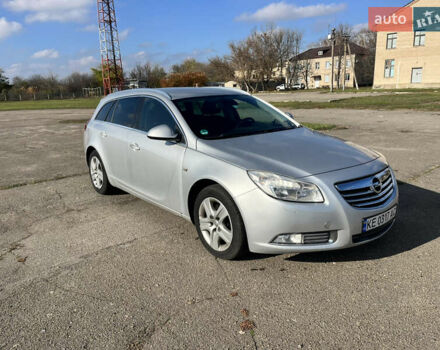 Серый Опель Инсигния, объемом двигателя 2 л и пробегом 287 тыс. км за 7400 $, фото 2 на Automoto.ua