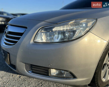 Серый Опель Инсигния, объемом двигателя 2 л и пробегом 323 тыс. км за 6900 $, фото 9 на Automoto.ua