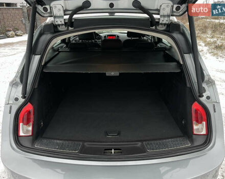 Серый Опель Инсигния, объемом двигателя 2 л и пробегом 219 тыс. км за 7650 $, фото 89 на Automoto.ua