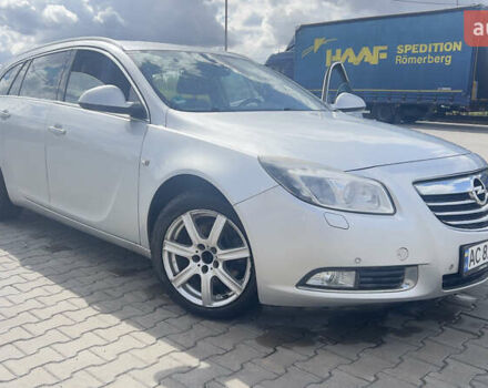 Серый Опель Инсигния, объемом двигателя 1.96 л и пробегом 216 тыс. км за 7300 $, фото 3 на Automoto.ua