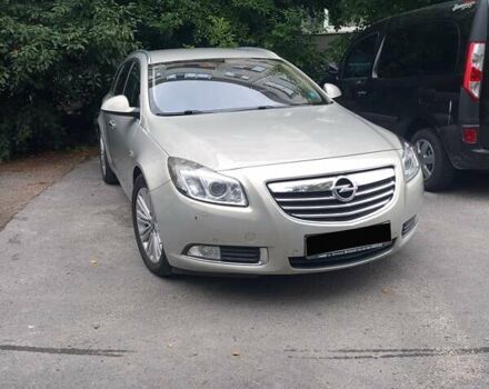 Серый Опель Инсигния, объемом двигателя 1.96 л и пробегом 264 тыс. км за 9500 $, фото 4 на Automoto.ua