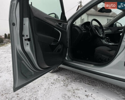Серый Опель Инсигния, объемом двигателя 2 л и пробегом 219 тыс. км за 7650 $, фото 50 на Automoto.ua