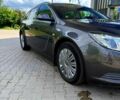 Серый Опель Инсигния, объемом двигателя 2 л и пробегом 250 тыс. км за 8350 $, фото 6 на Automoto.ua