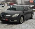Серый Опель Инсигния, объемом двигателя 2 л и пробегом 240 тыс. км за 7990 $, фото 1 на Automoto.ua