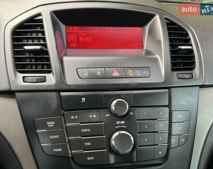 Серый Опель Инсигния, объемом двигателя 2 л и пробегом 249 тыс. км за 6999 $, фото 19 на Automoto.ua