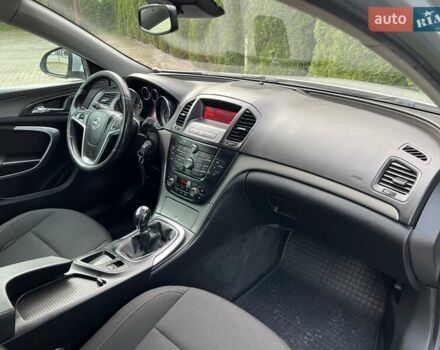 Серый Опель Инсигния, объемом двигателя 2 л и пробегом 249 тыс. км за 6999 $, фото 21 на Automoto.ua