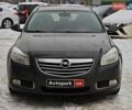 Серый Опель Инсигния, объемом двигателя 2 л и пробегом 240 тыс. км за 7990 $, фото 1 на Automoto.ua