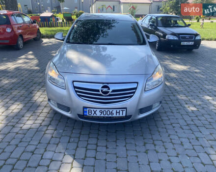 Сірий Опель Інсігнія, об'ємом двигуна 1.96 л та пробігом 305 тис. км за 8000 $, фото 12 на Automoto.ua