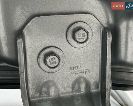 Серый Опель Инсигния, объемом двигателя 2 л и пробегом 219 тыс. км за 7650 $, фото 95 на Automoto.ua