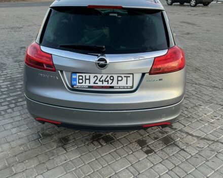 Серый Опель Инсигния, объемом двигателя 2 л и пробегом 228 тыс. км за 6000 $, фото 4 на Automoto.ua