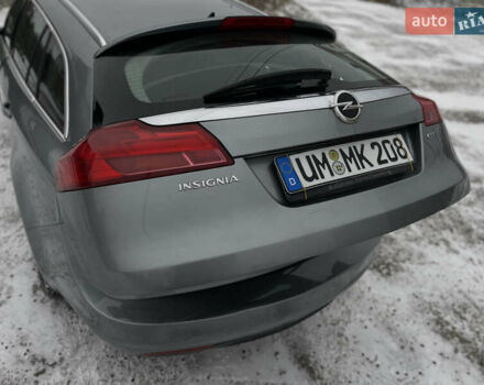 Серый Опель Инсигния, объемом двигателя 2 л и пробегом 219 тыс. км за 7650 $, фото 86 на Automoto.ua