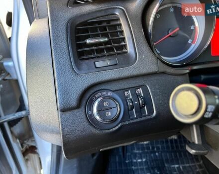 Серый Опель Инсигния, объемом двигателя 1.96 л и пробегом 253 тыс. км за 5999 $, фото 15 на Automoto.ua