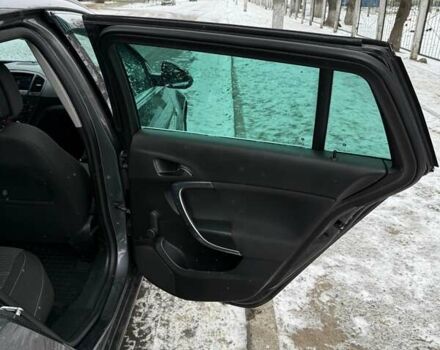 Серый Опель Инсигния, объемом двигателя 1.96 л и пробегом 214 тыс. км за 8200 $, фото 14 на Automoto.ua