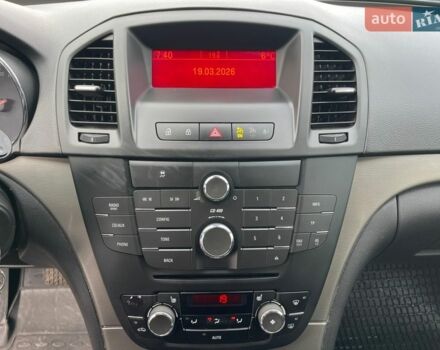 Серый Опель Инсигния, объемом двигателя 2 л и пробегом 220 тыс. км за 7250 $, фото 63 на Automoto.ua